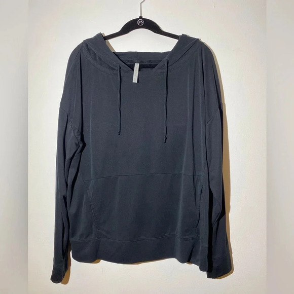 Fabletics Hoodie - Picture 1 of 2
